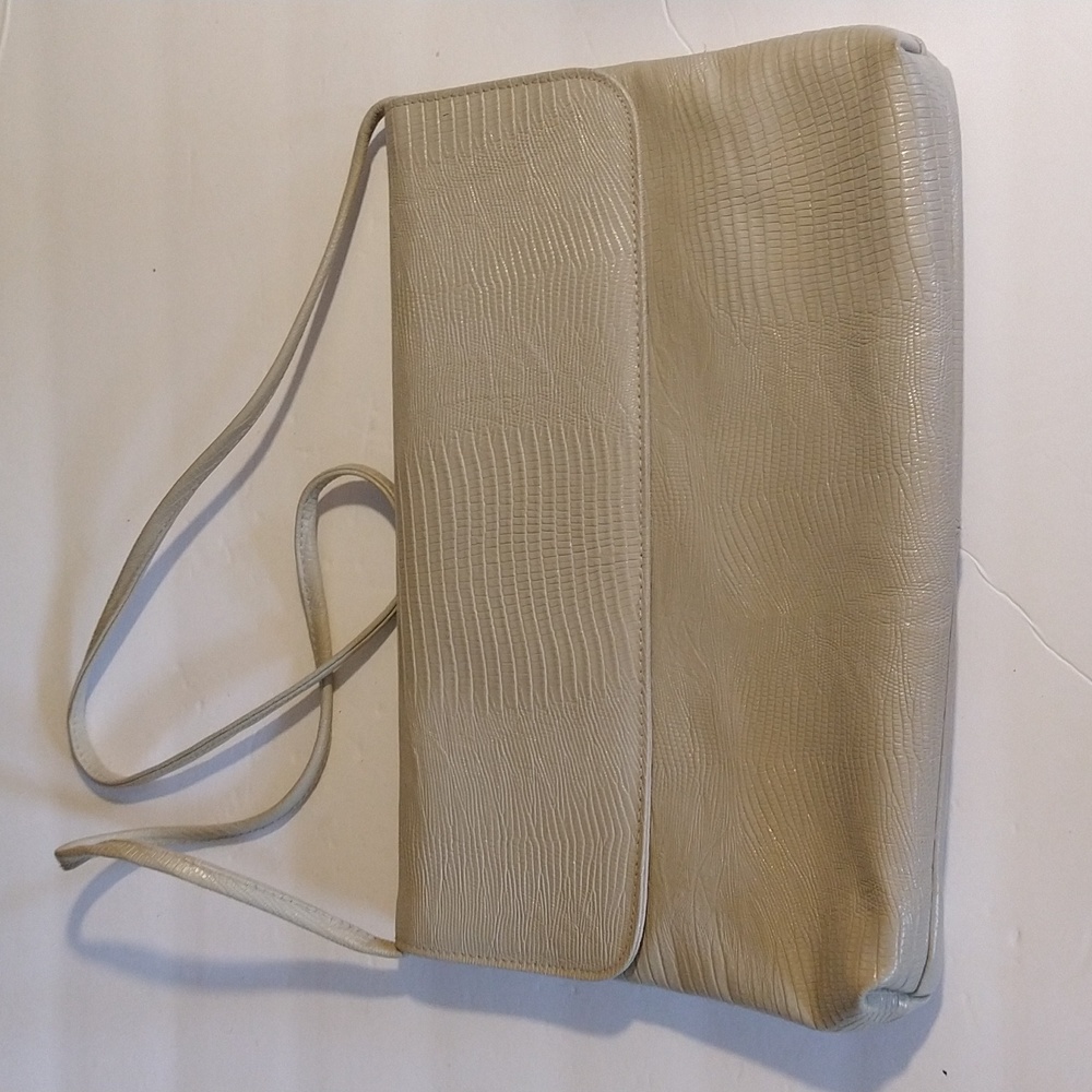 EUC. Made in Taiwan crossbody/clutch cream-colored bag.